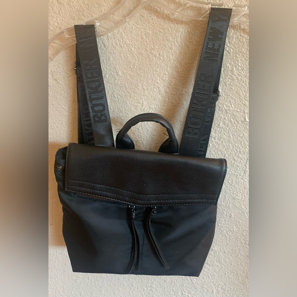 Botkier New York Trigger Backpack Bag Or Purse Bl… - image 1